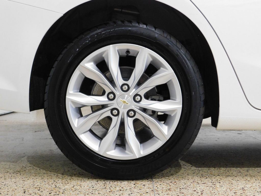 Used 2022 Chevrolet Malibu LT image 98