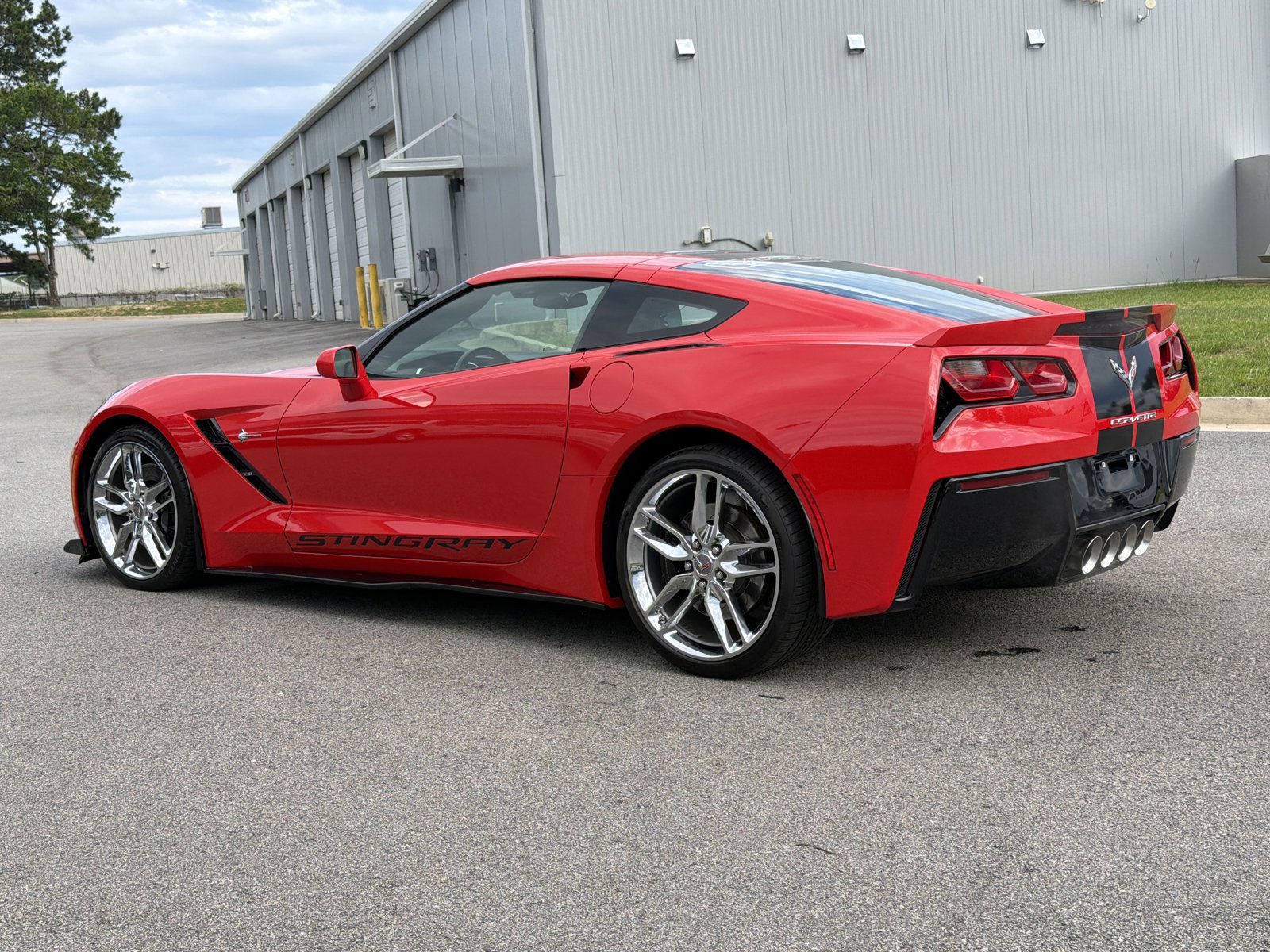 Used 2015 Chevrolet Corvette Stingray Coupe w/ 2LT Preferred Equipment Group RWD image 10