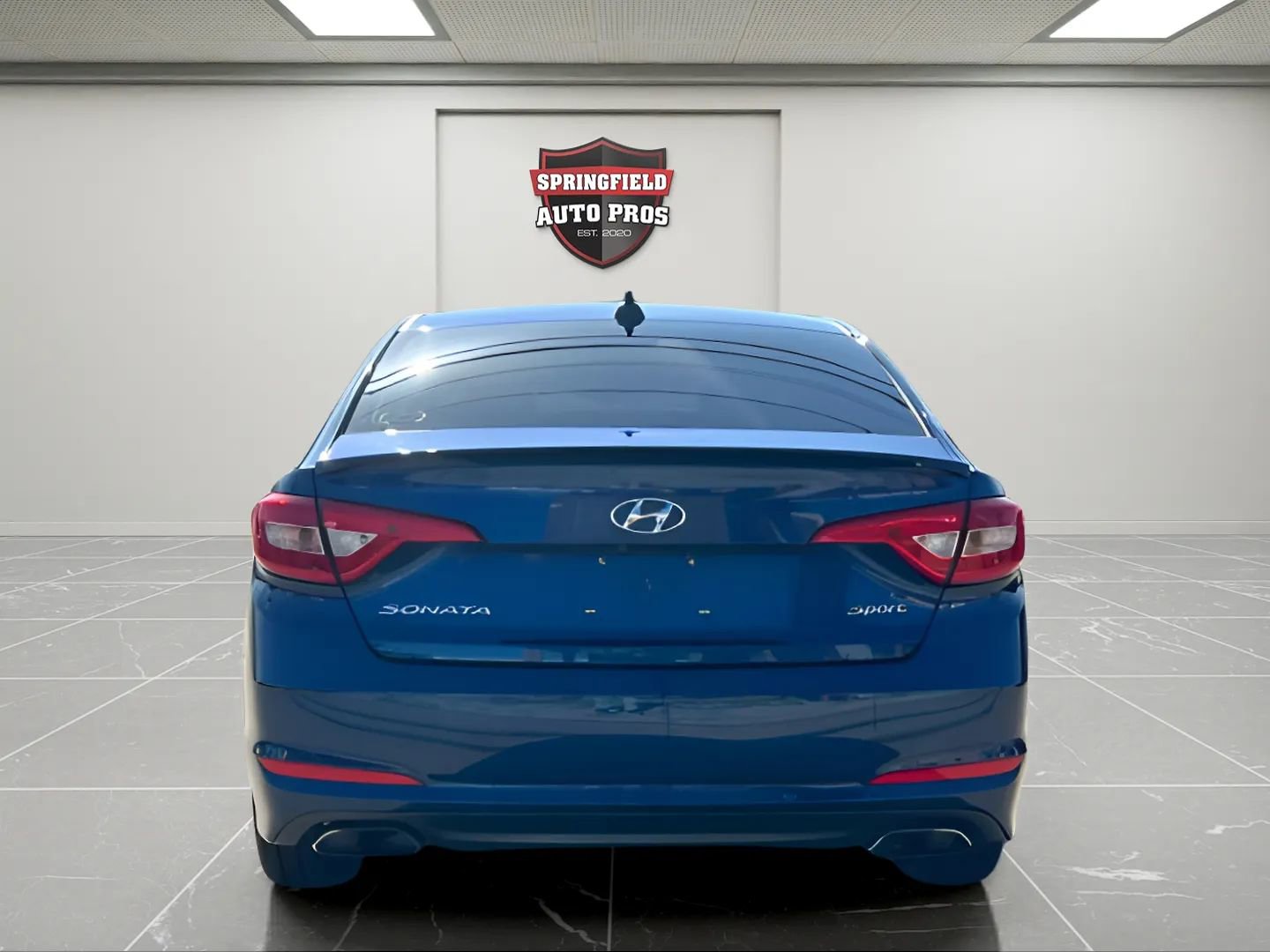 Used 2016 Hyundai Sonata Sport w/ Option Group 02 image 4