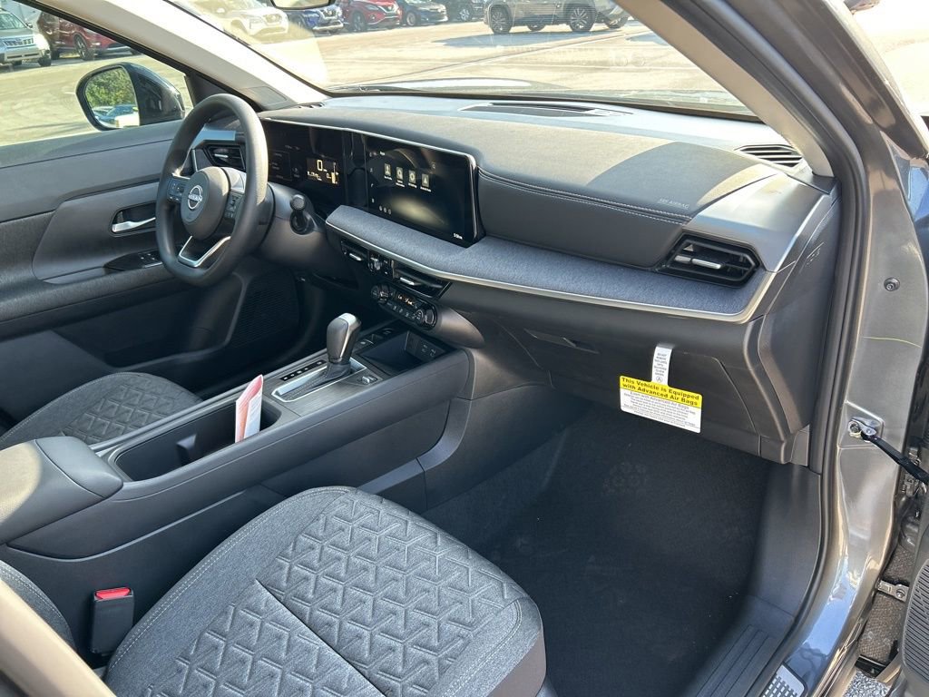 New 2026 Nissan Kicks SV w/ Charging Package FWD image 40