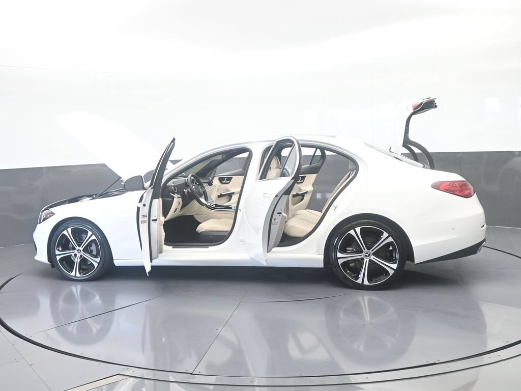 Used 2025 Mercedes-Benz C 300 Sedan image 78