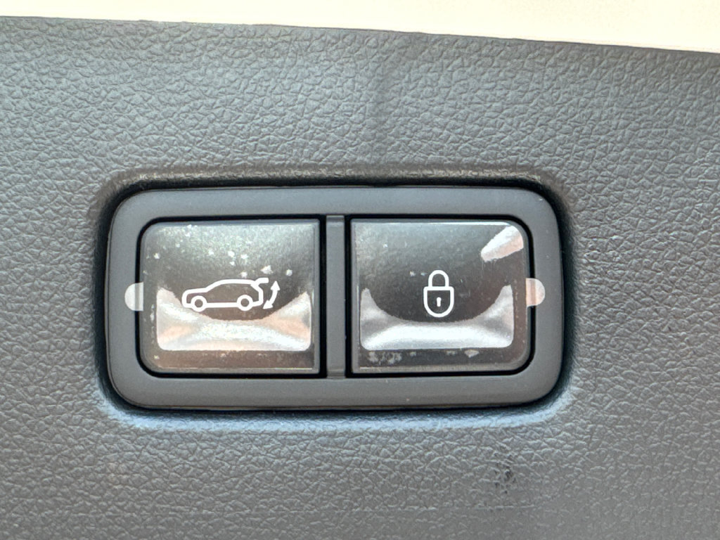New 2026 Genesis GV70 2.5T Advanced AWD/4WD image 19