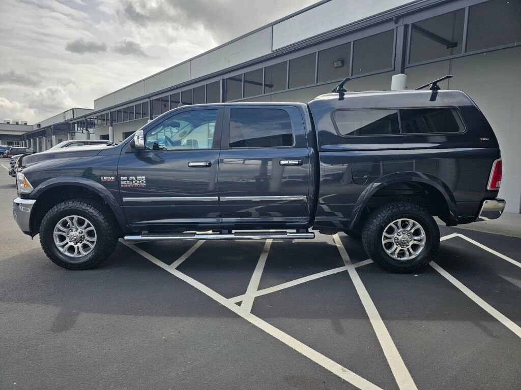 Used 2014 RAM 2500 Laramie w/ Convenience Group AWD/4WD image 2