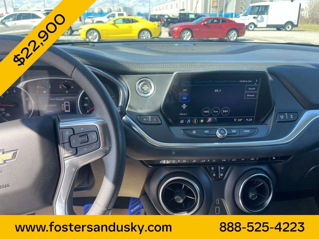 Used 2022 Chevrolet Blazer LT FWD image 11