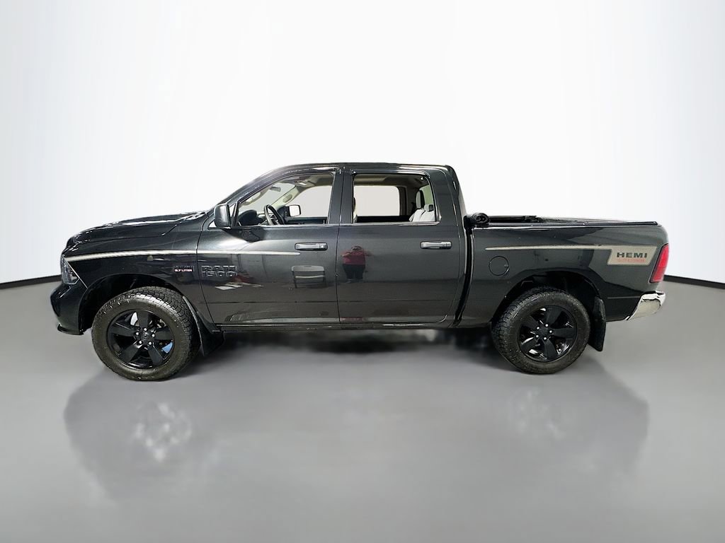 Used 2017 RAM 1500 Express w/ Black Ram 1500 Express Group AWD/4WD image 5