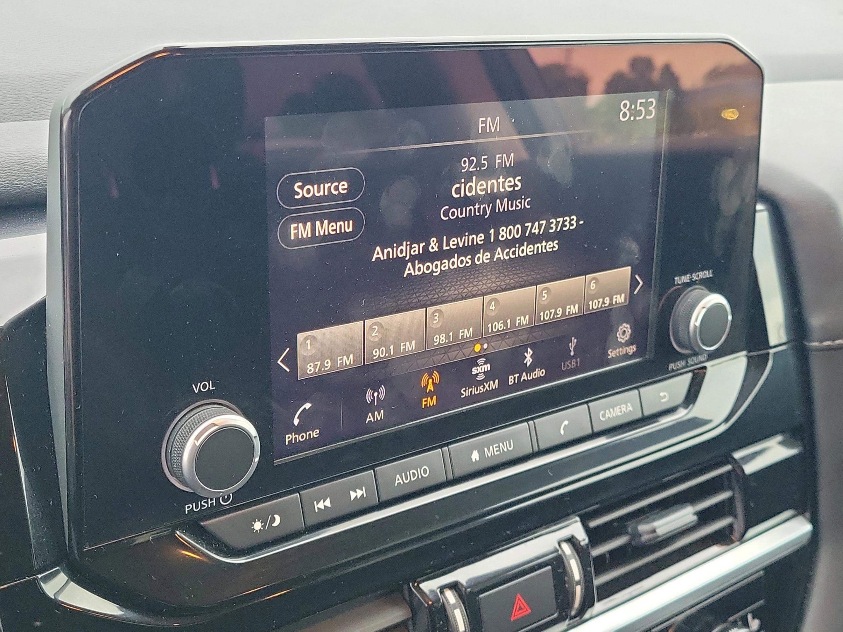 Certified 2025 Nissan Pathfinder SV image 31