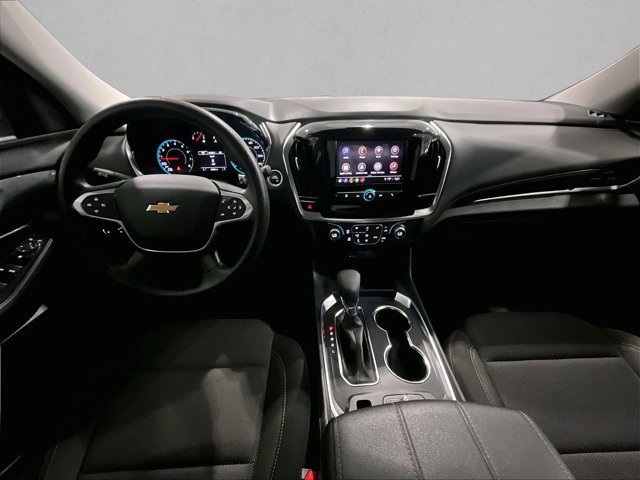 Used 2021 Chevrolet Traverse LS FWD image 16