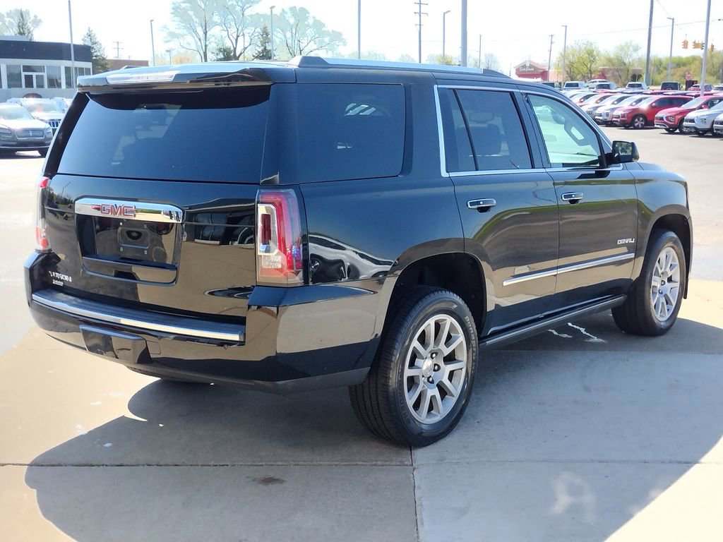 Used 2015 GMC Yukon Denali w/ Premium Package AWD/4WD image 5
