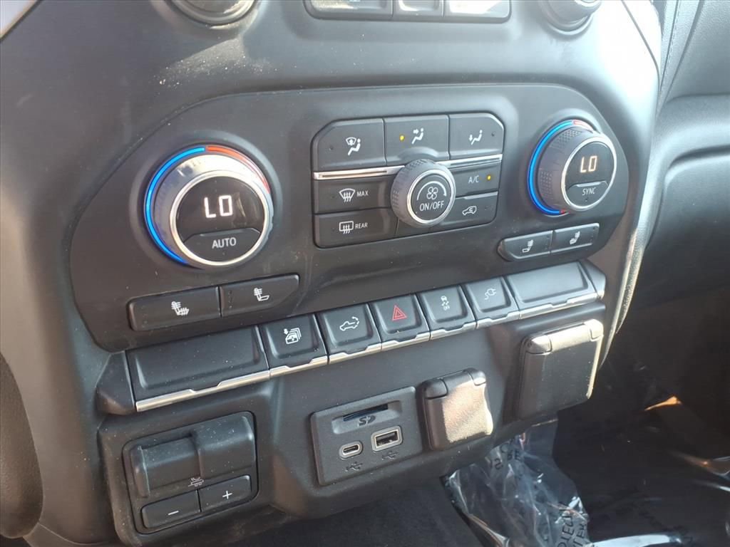 Used 2022 Chevrolet Silverado 3500 LT w/ Convenience Package image 22