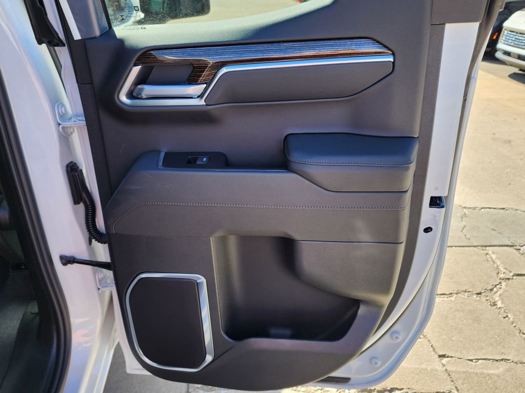 New 2026 GMC Sierra 1500 Elevation image 39