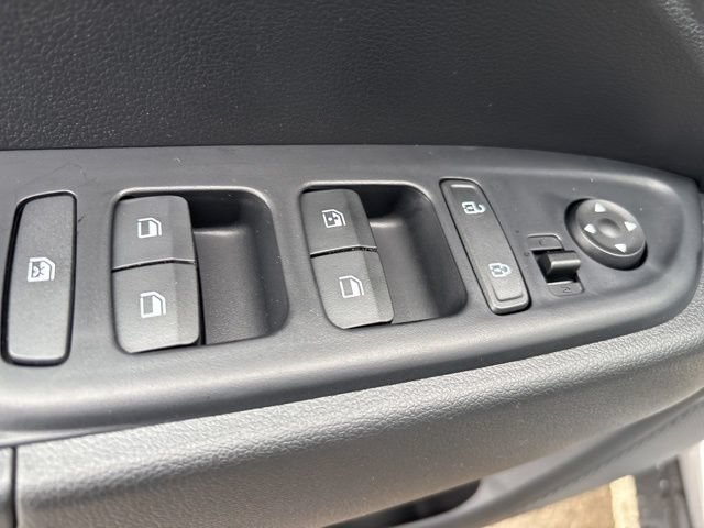 New 2026 Hyundai Venue SEL FWD image 9