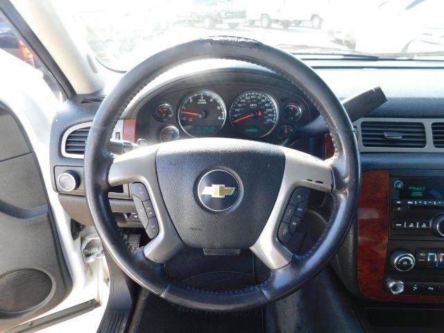 Used 2011 Chevrolet Avalanche LS w/ Regional Value Package RWD image 16