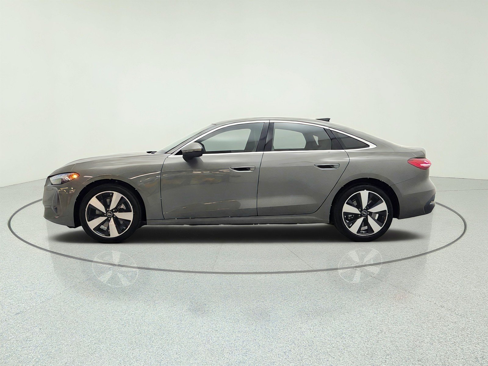Used 2025 Audi A5 2.0T Prestige w/ 19" Wheel Package AWD/4WD image 8