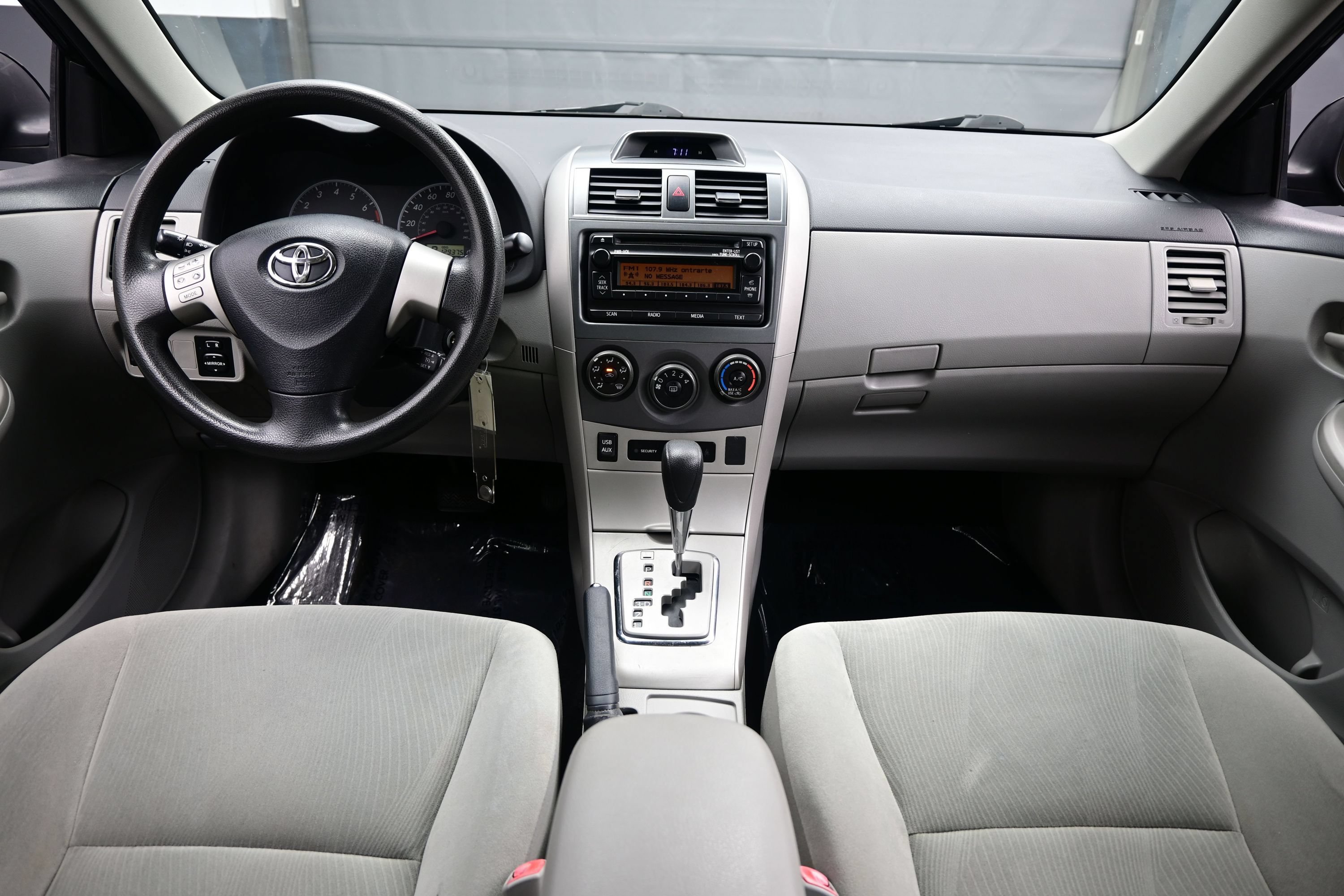 Used 2012 Toyota Corolla LE FWD image 14