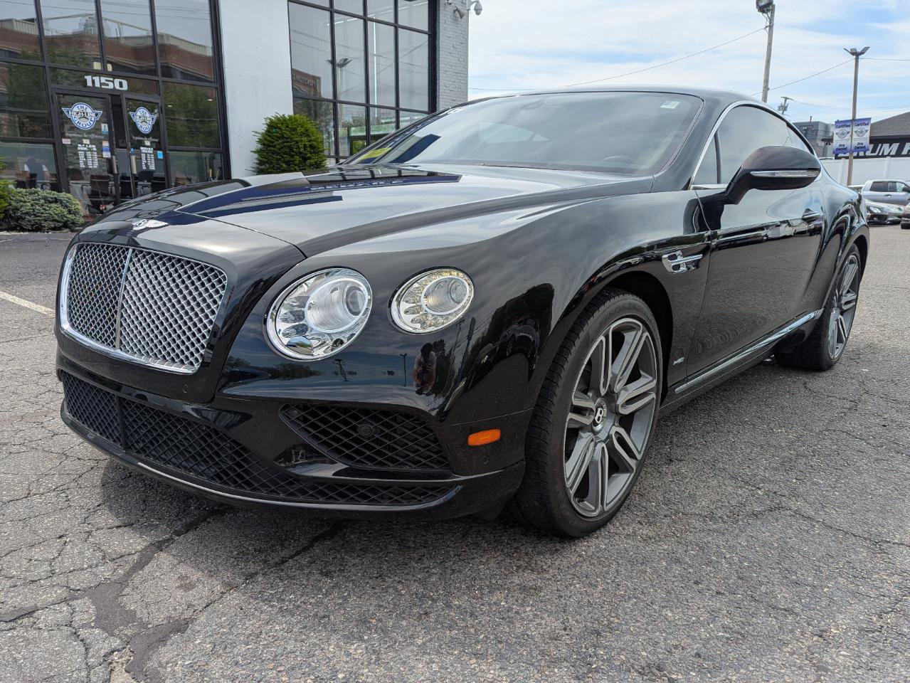 Used 2016 Bentley Continental GT image 2