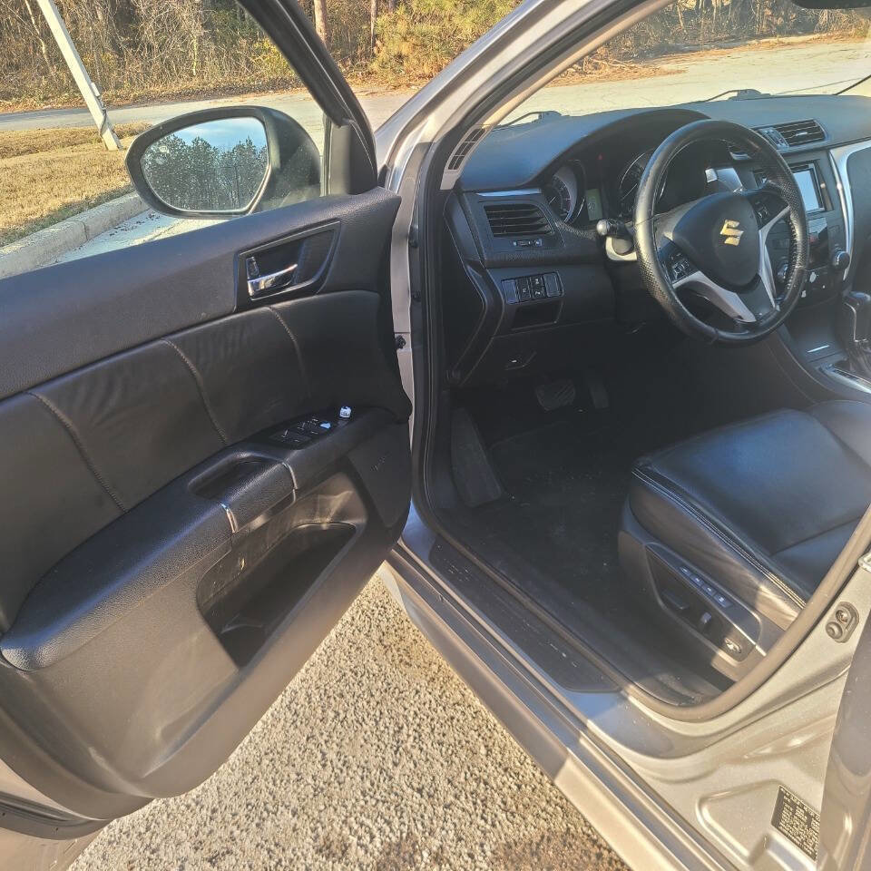 Used 2011 Suzuki Kizashi Sport SLS image 11