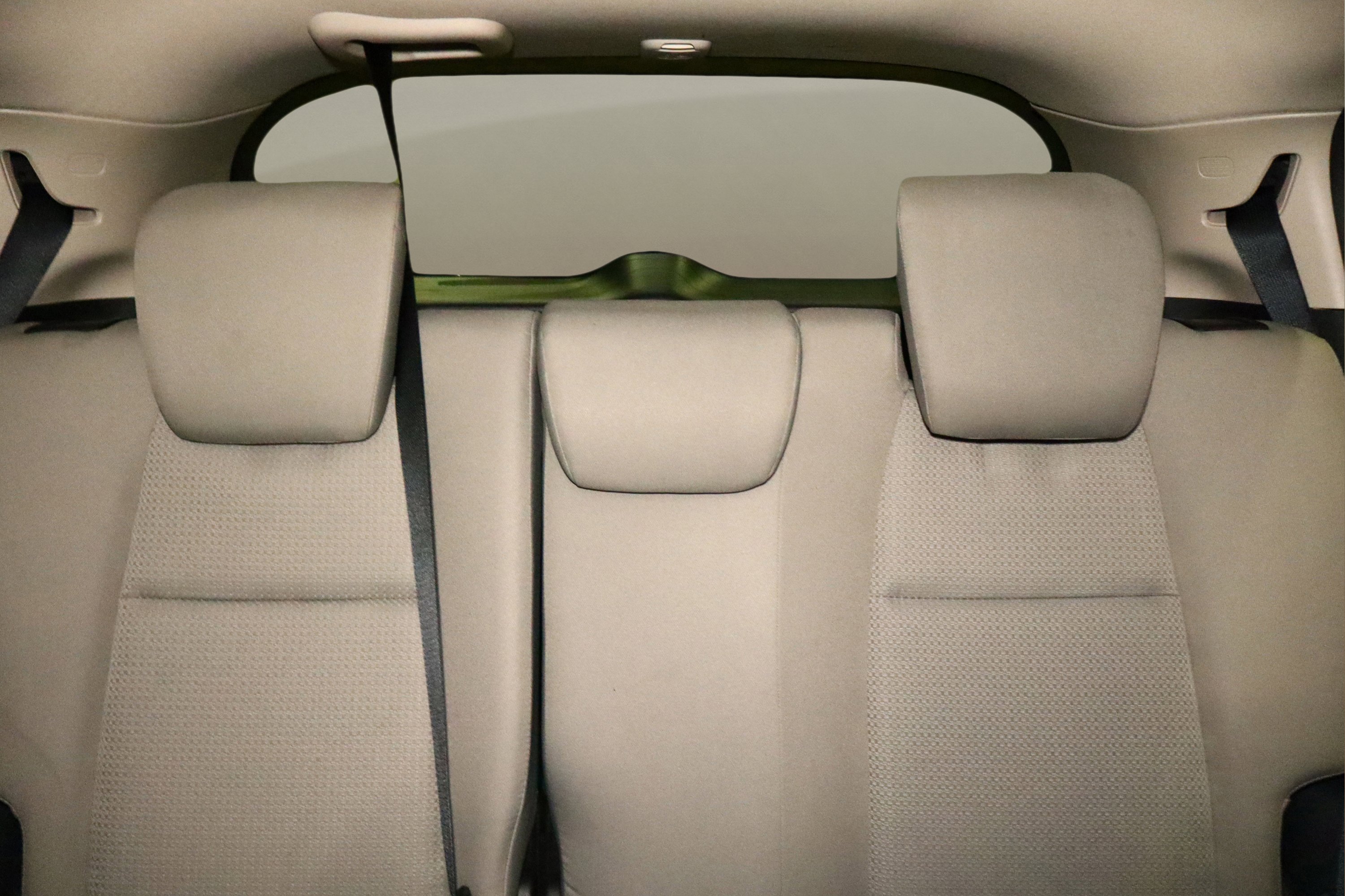 Used 2022 Honda HR-V LX image 16