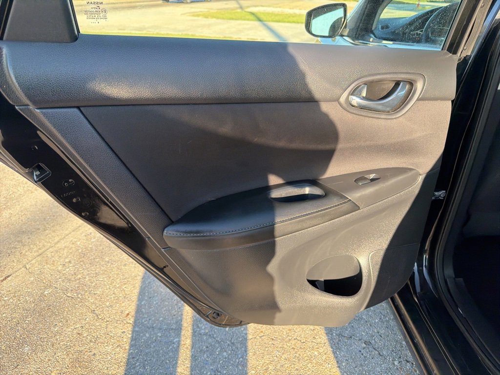 Used 2019 Nissan Sentra S image 13