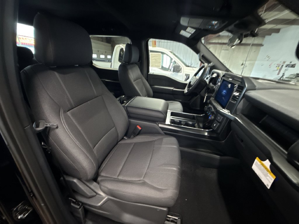 New 2026 Ford F150 STX w/ Equipment Group 200A AWD/4WD image 24