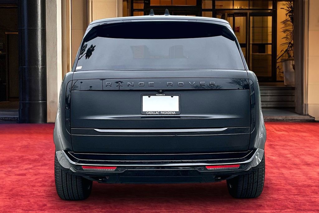 Used 2023 Land Rover Range Rover SE AWD/4WD image 5