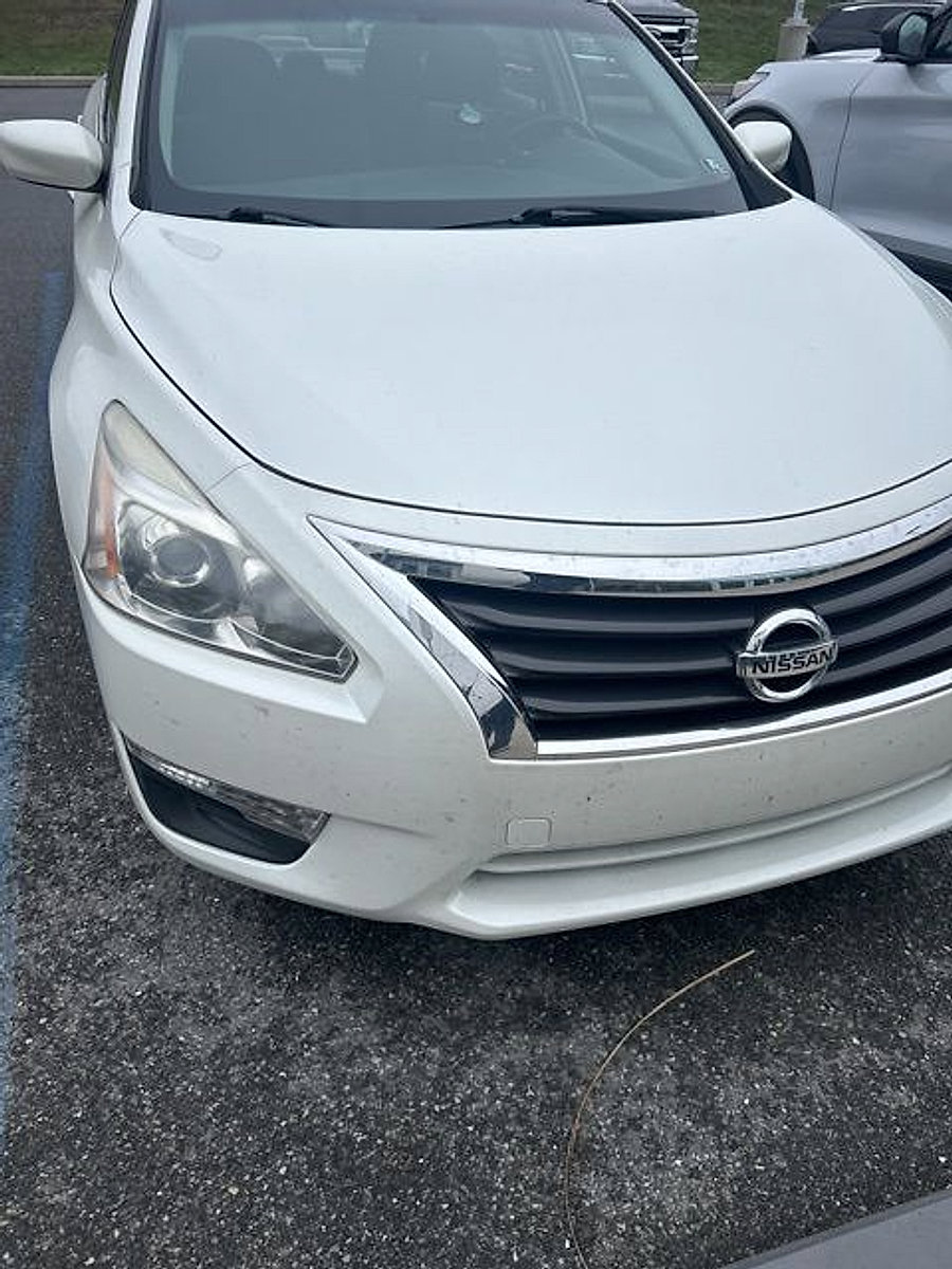 Used 2013 Nissan Altima 2.5 SV image 5