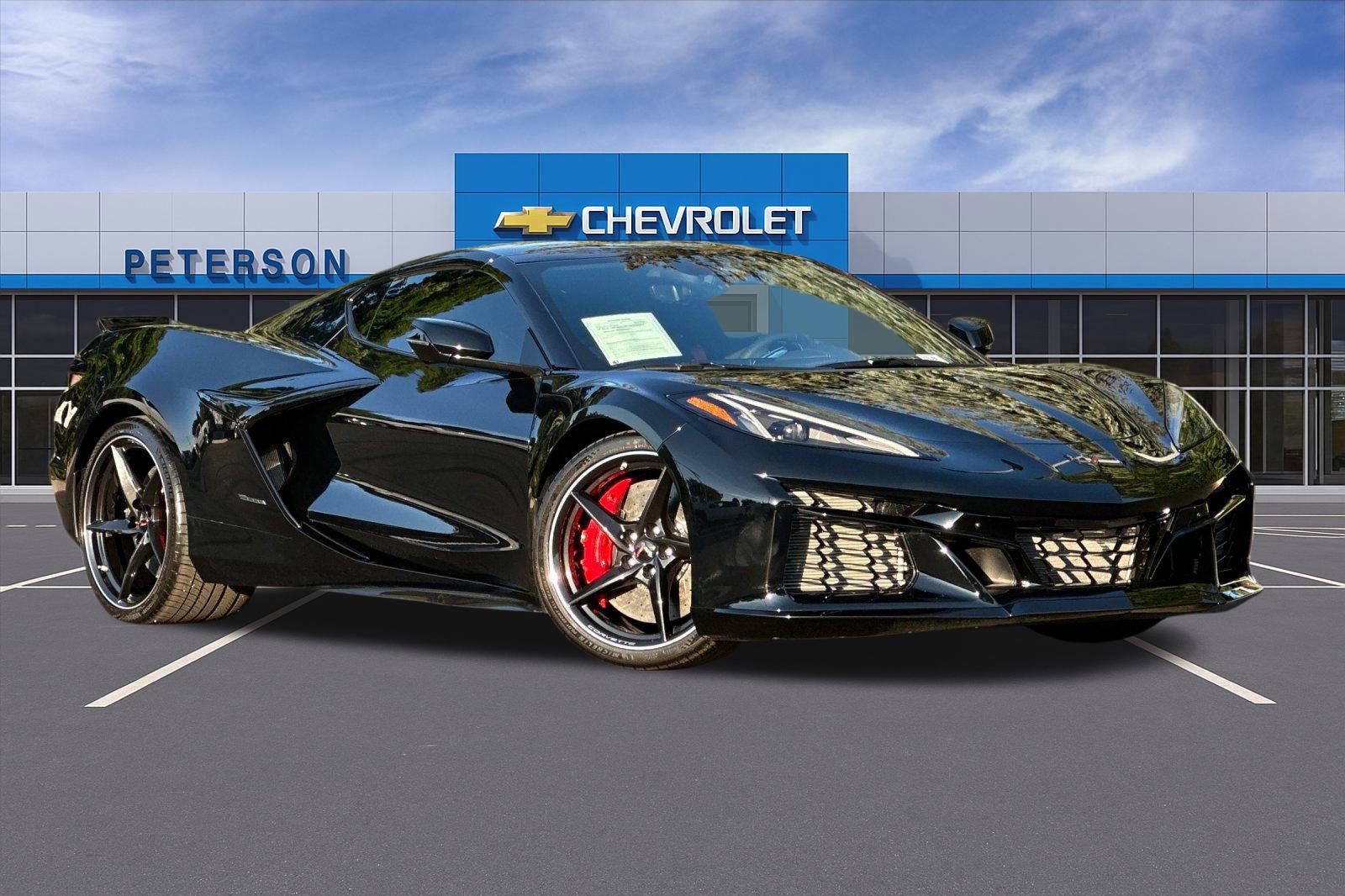 Used 2025 Chevrolet Corvette E-Ray w/ Stealth Interior Trim Package video 2