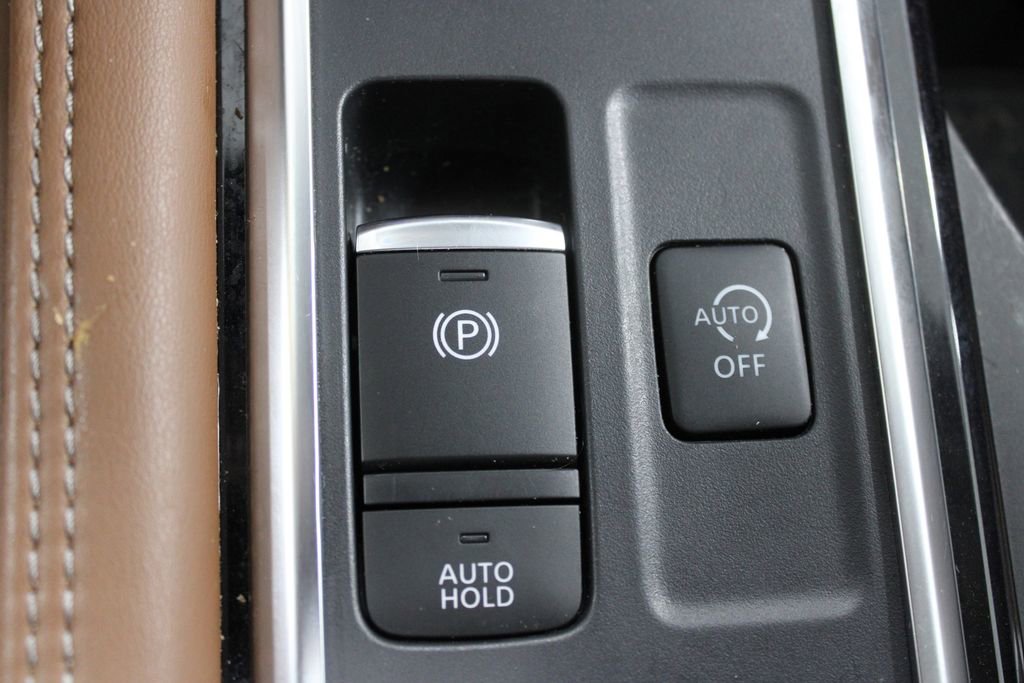 Used 2024 Nissan Pathfinder Platinum w/ Cargo Package image 49