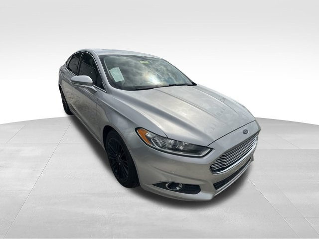 Used 2014 Ford Fusion SE w/ Equipment Group 202A FWD image 27