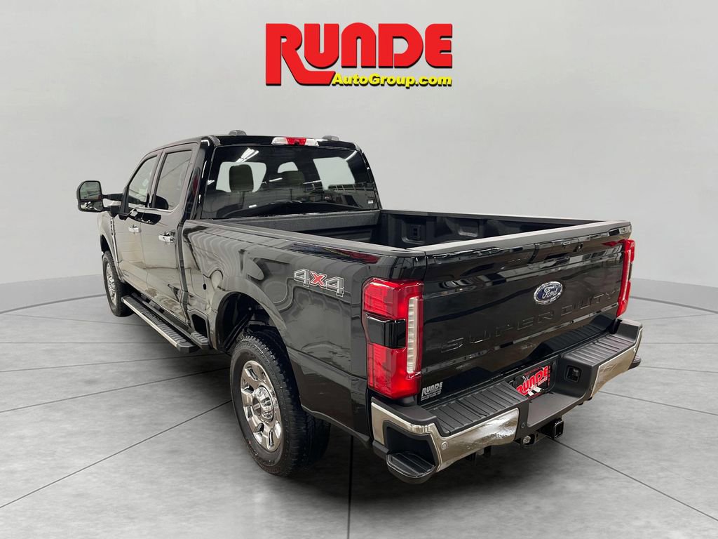 New 2026 Ford F250 Lariat w/ Chrome Package image 3
