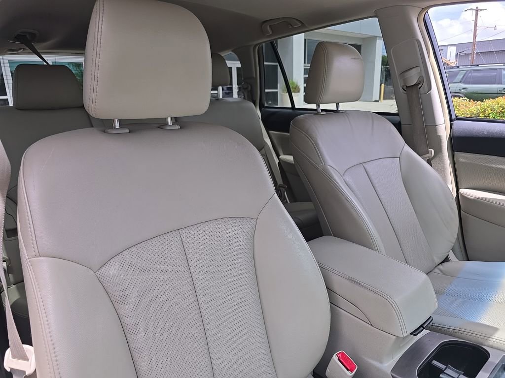 Used 2013 Subaru Outback 3.6R Limited image 31