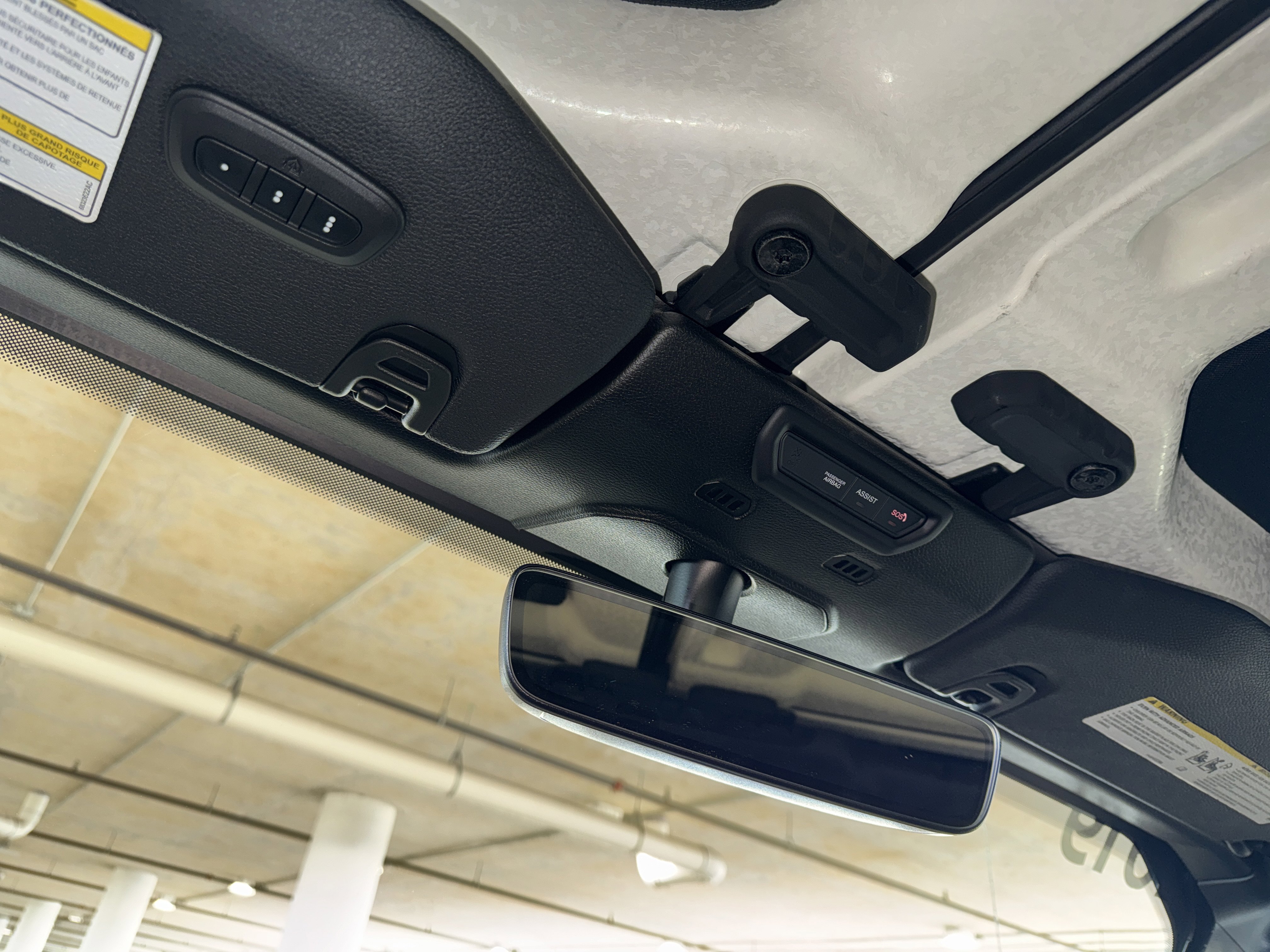 Used 2019 Jeep Wrangler Unlimited Sahara image 31