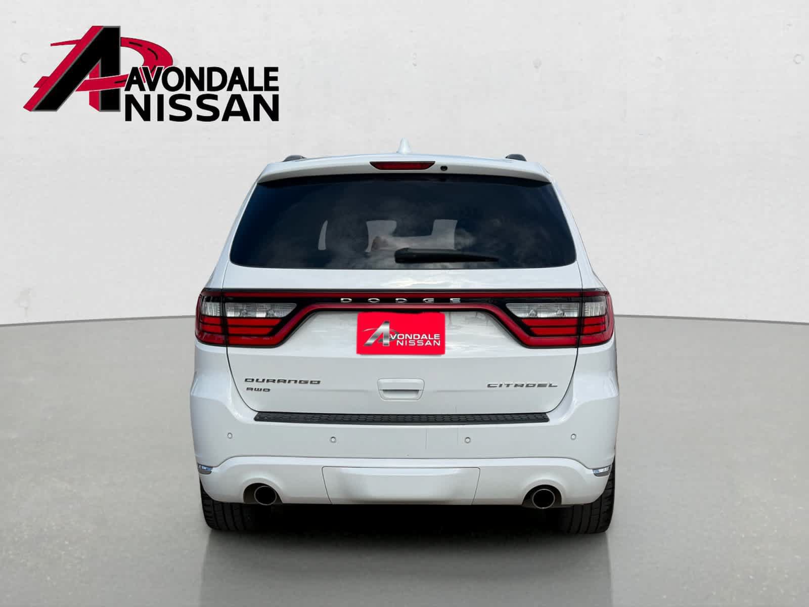 Used 2017 Dodge Durango Citadel w/ Premium Entertainment Group AWD/4WD image 5