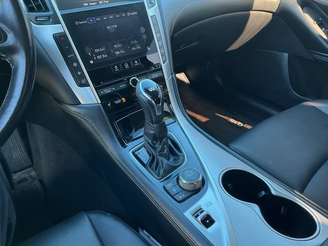 Used 2019 INFINITI Q50 Luxe w/ Essential Package (3.0T Luxe) AWD/4WD image 18