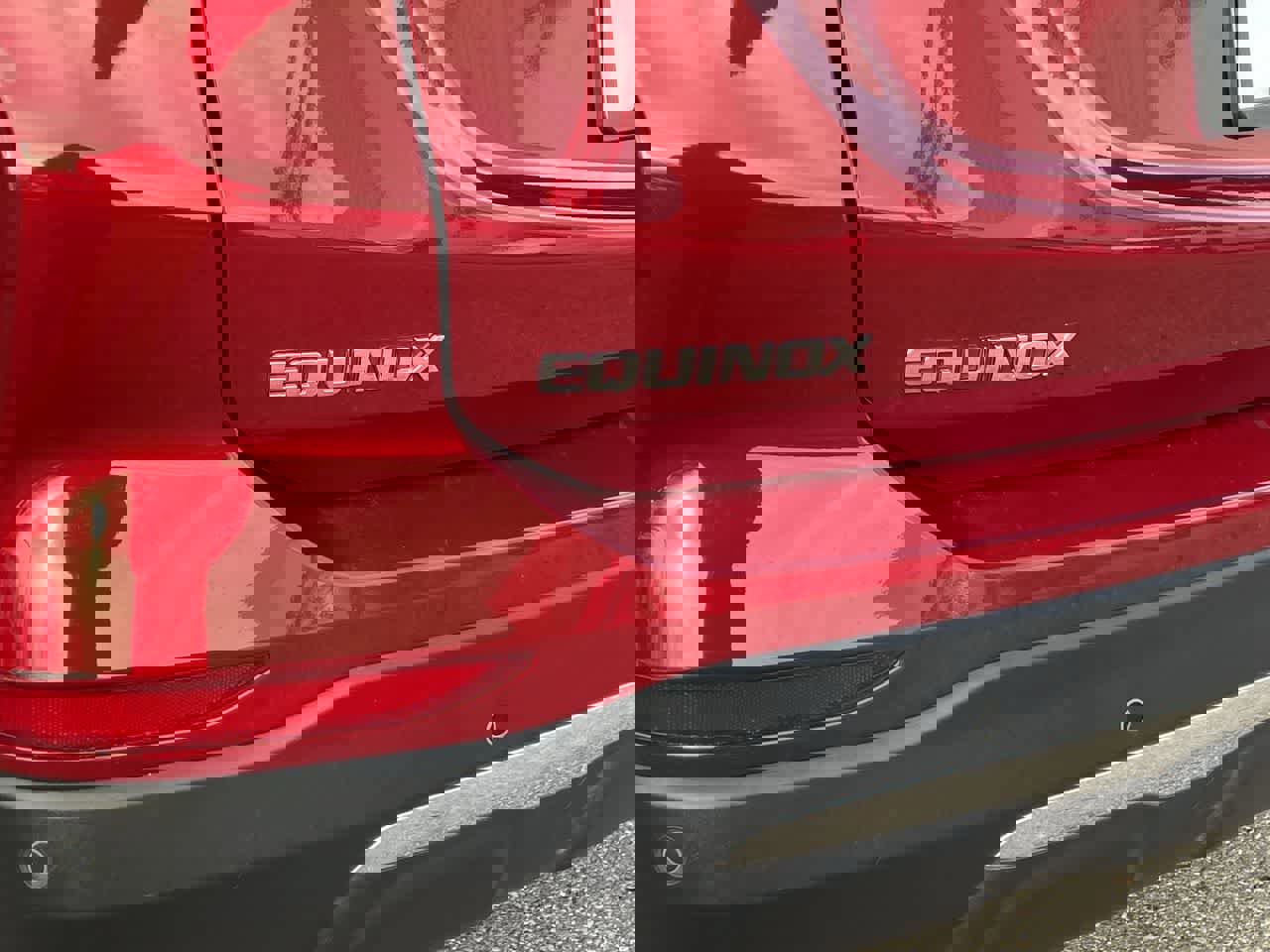 Used 2023 Chevrolet Equinox Premier image 41