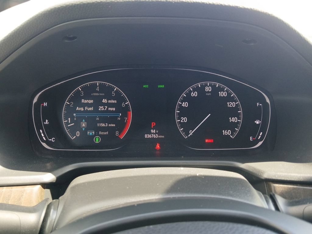 Used 2018 Honda Accord Touring image 18