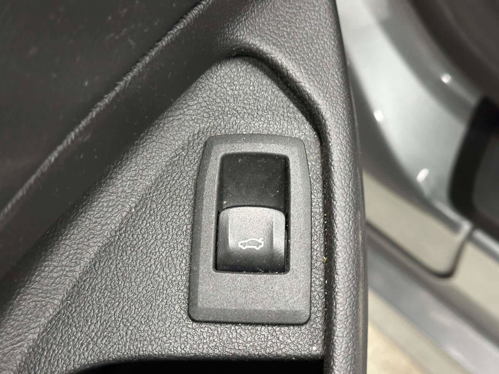 Used 2023 BMW 430i xDrive Convertible AWD/4WD image 18