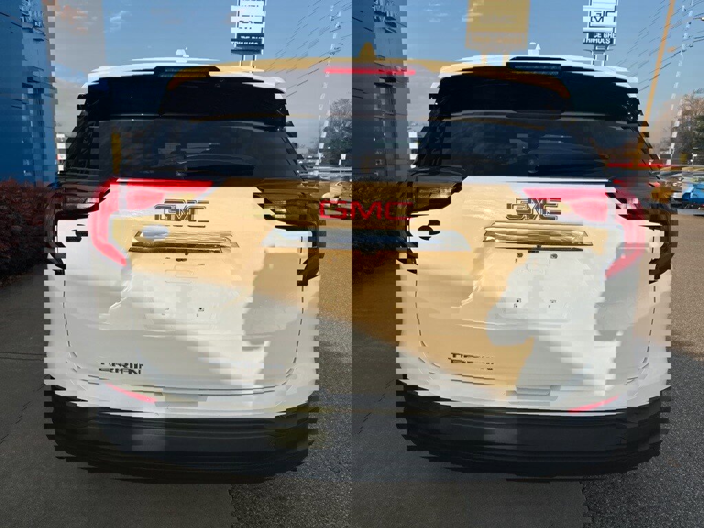 Used 2018 GMC Terrain SLE image 8