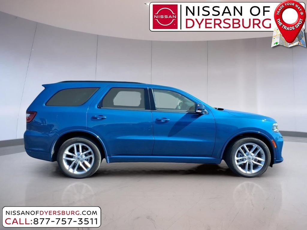 Used 2024 Dodge Durango GT RWD image 2