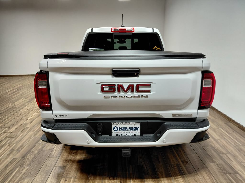 Used 2024 GMC Canyon Elevation w/ Elevation Premium Package AWD/4WD image 23