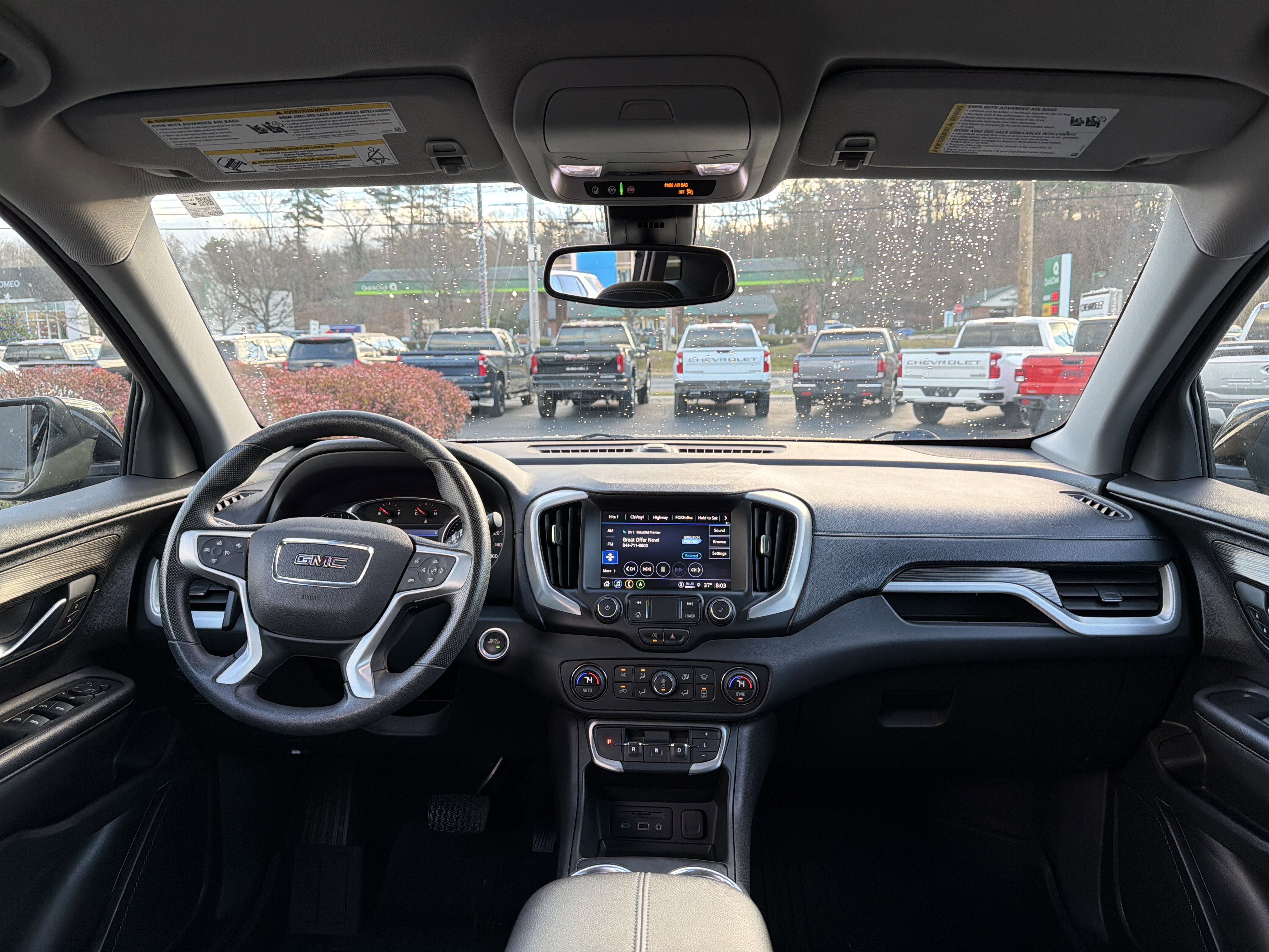 Used 2022 GMC Terrain SLE w/ Driver Convenience Package image 13