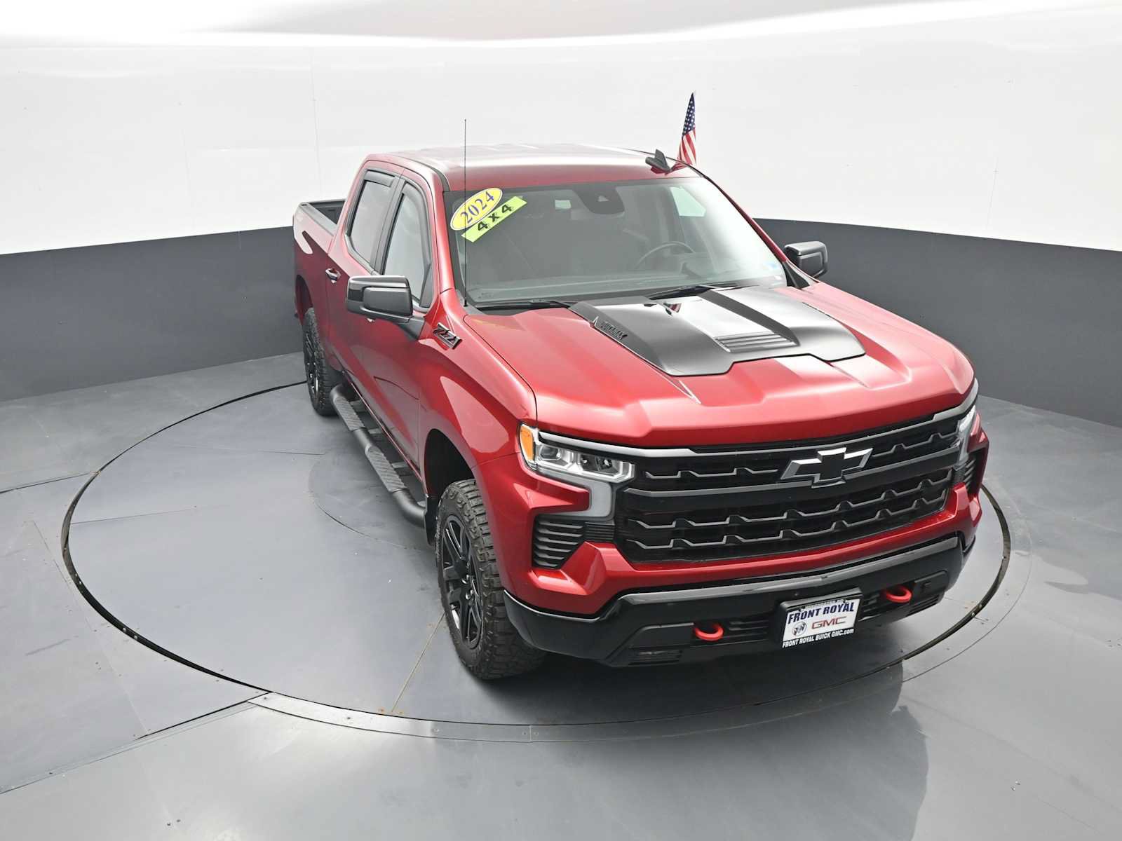 Used 2024 Chevrolet Silverado 1500 LT Trail Boss w/ LPO, Dark Essentials Package AWD/4WD image 25