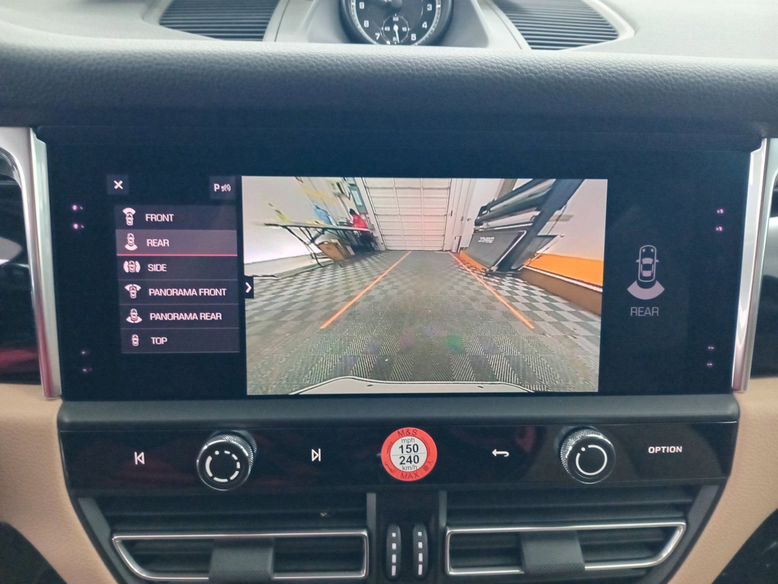 New 2026 Porsche Macan image 20