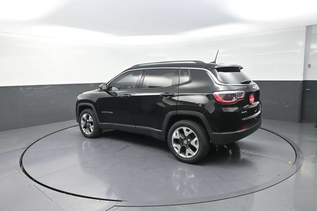 Used 2018 Jeep Compass Limited w/ Navigation Group AWD/4WD image 49
