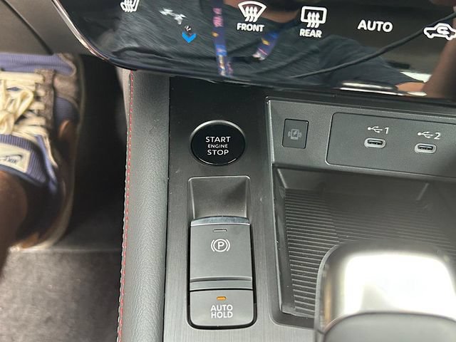 New 2025 Nissan Kicks SR w/ SR Premium Package AWD/4WD image 22