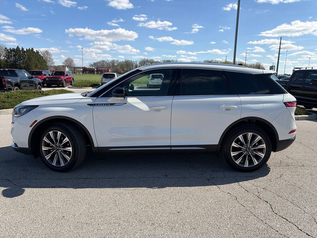 Used 2022 Lincoln Corsair Reserve w/ Elements Package image 4