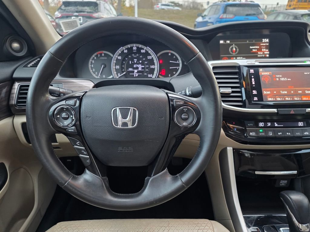 Used 2016 Honda Accord EX-L image 11