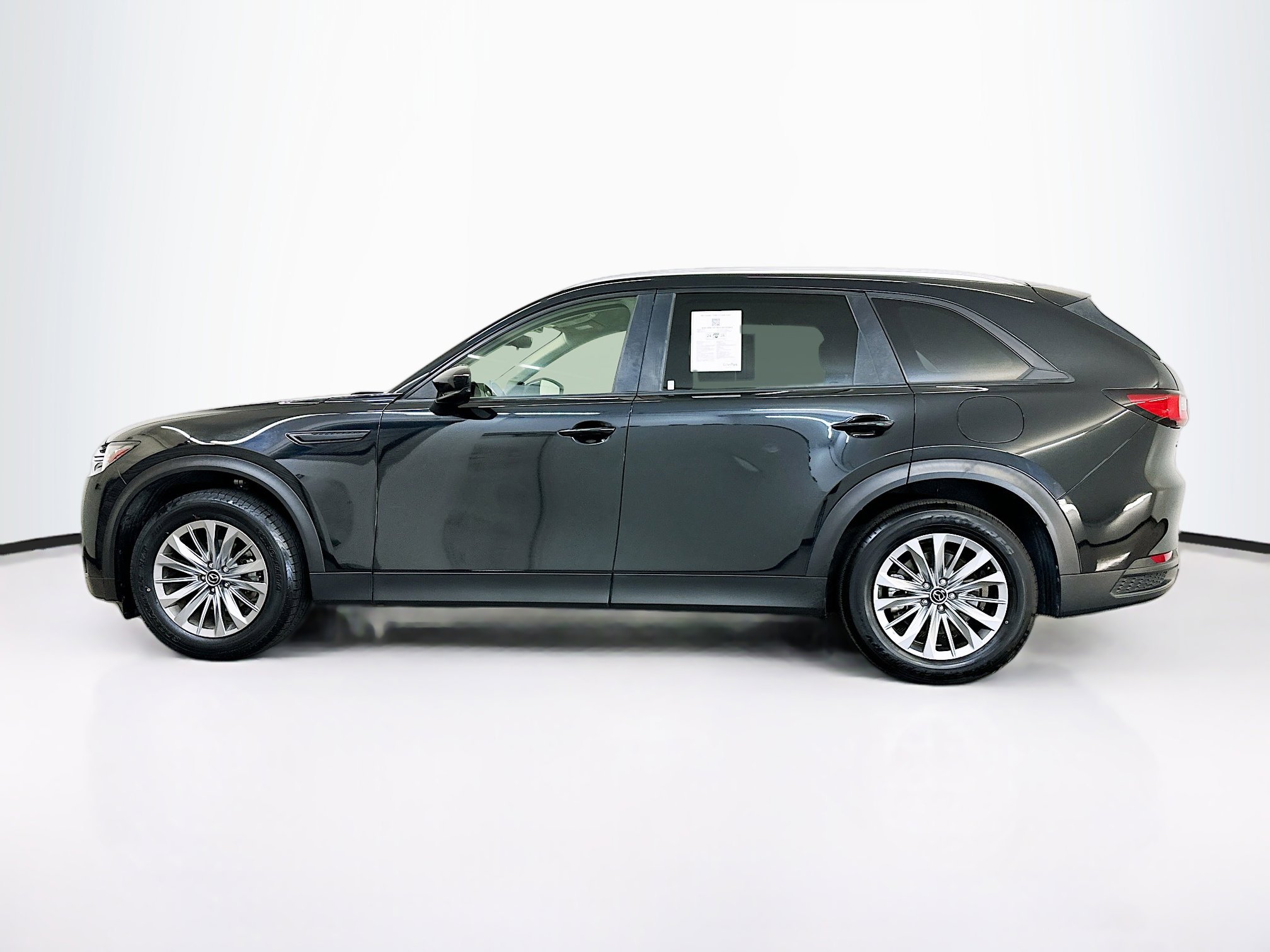 Used 2024 MAZDA CX-90 3.3 Turbo w/ Select Package image 4