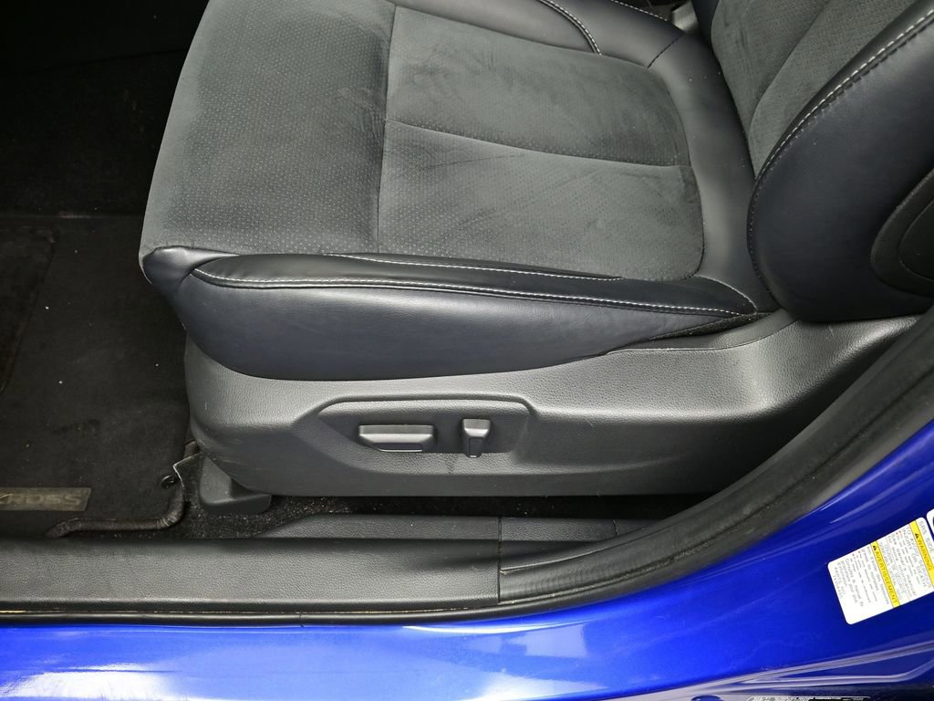 Used 2024 Mitsubishi Eclipse Cross SE image 16