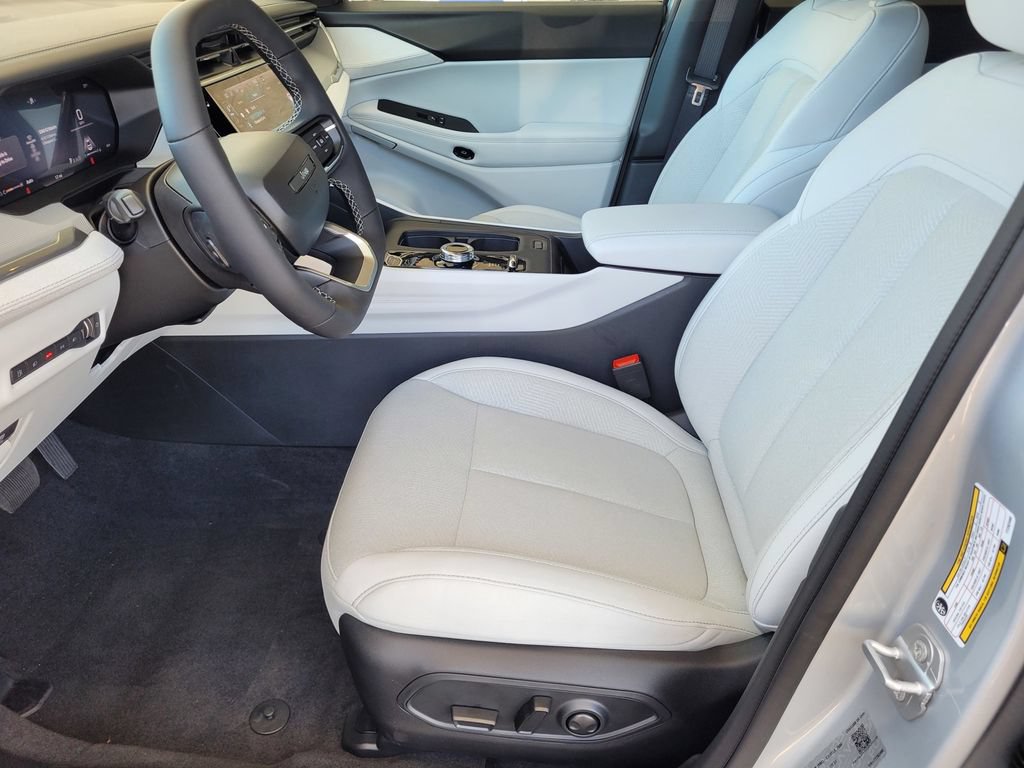 New 2026 Jeep Cherokee Laredo AWD/4WD image 6