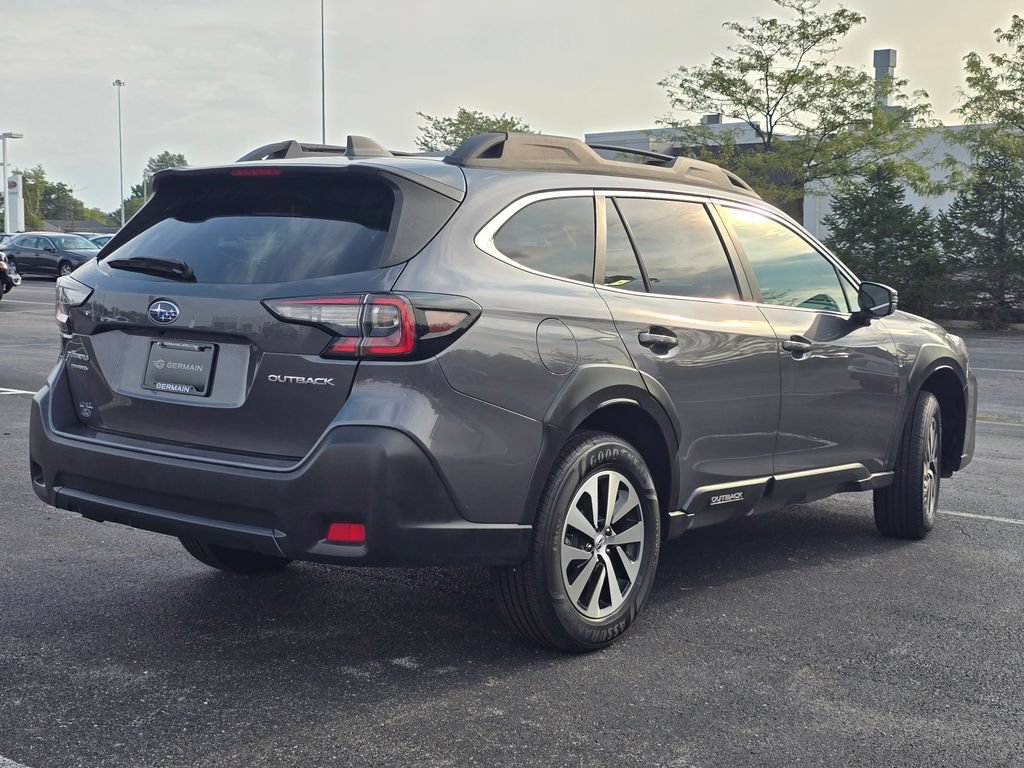 Used 2024 Subaru Outback Premium AWD/4WD image 7